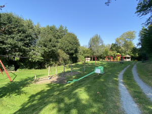 Spielplatz Wald Mehrgenerationenplatz